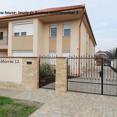 Imola Es Andrea Apartmanhaz 2 Hajdúszoboszló Eksteriør bilde